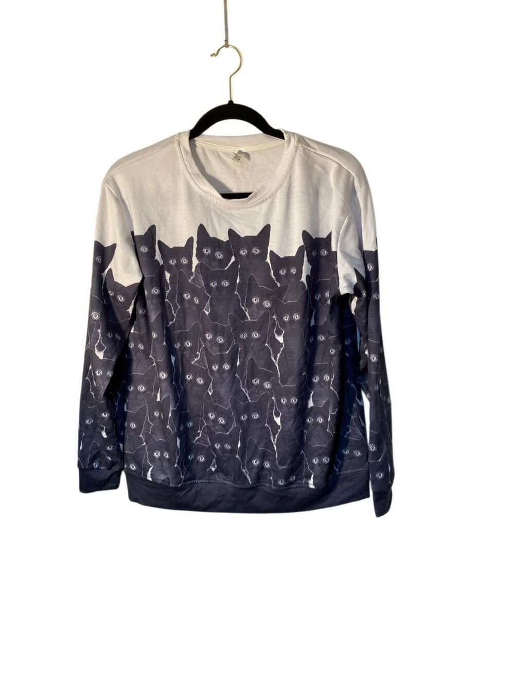 Pixie lady women’s black and white cat/kitty long sleeve sweatshirt, M 